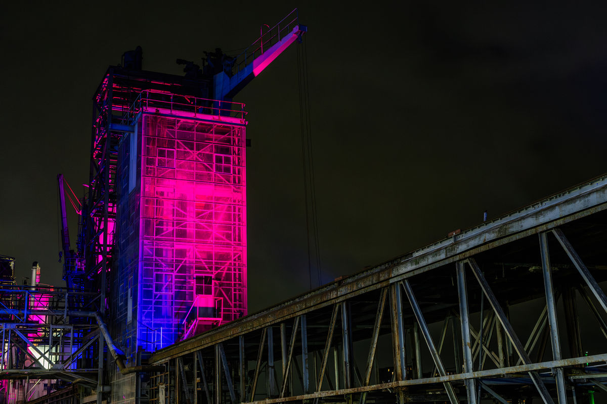 Loading... just a sec